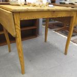 628 5566 DROP-LEAF TABLE